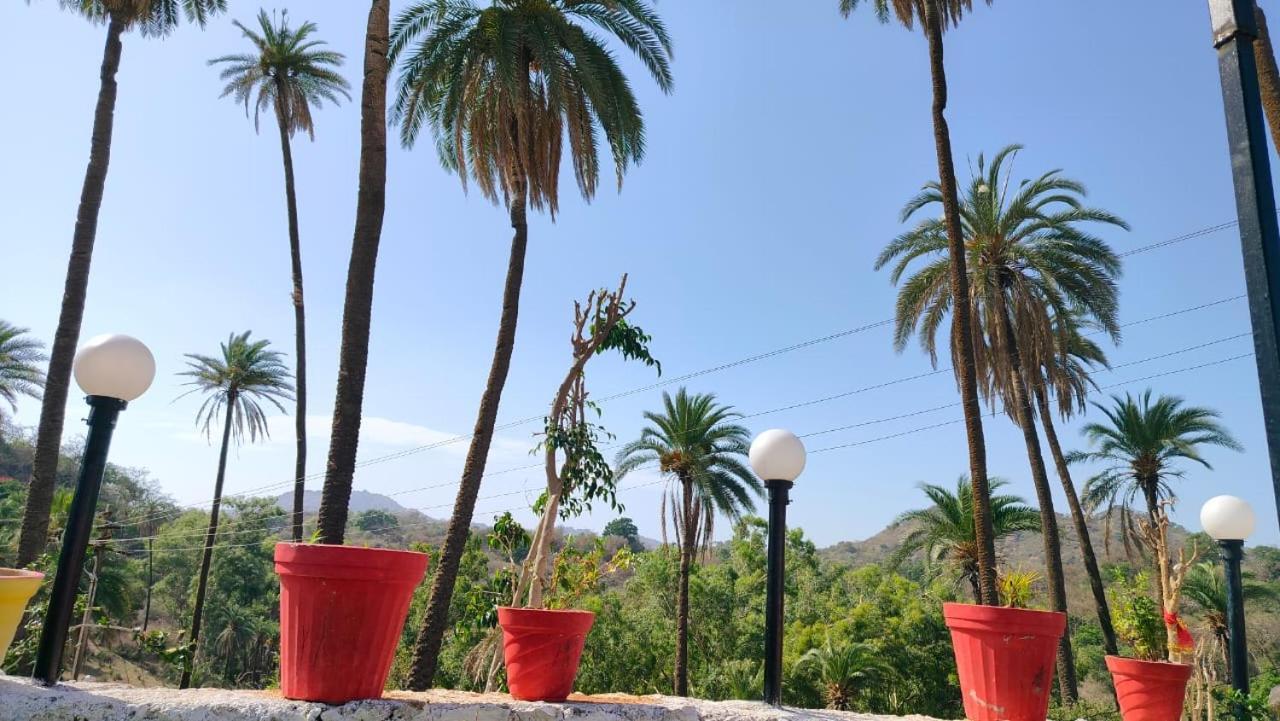 Laxmanji Villas Mount Abu Exterior photo