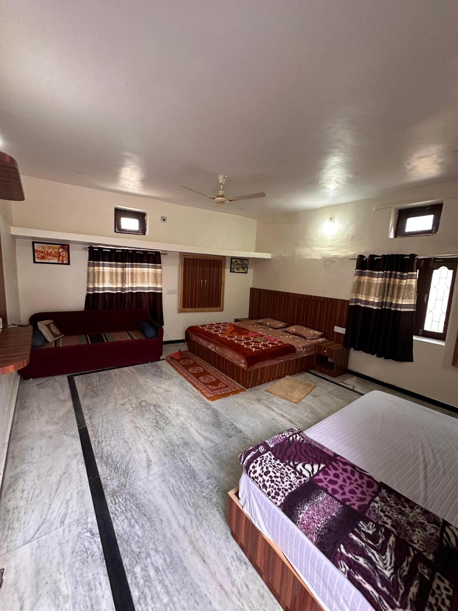 Laxmanji Villas Mount Abu Exterior photo