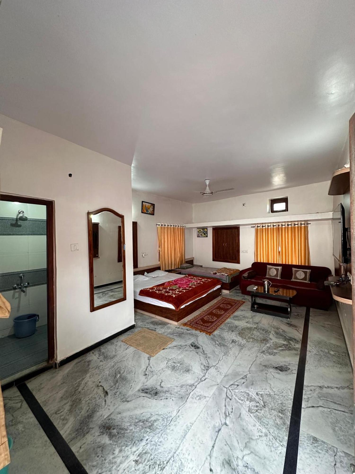Laxmanji Villas Mount Abu Exterior photo